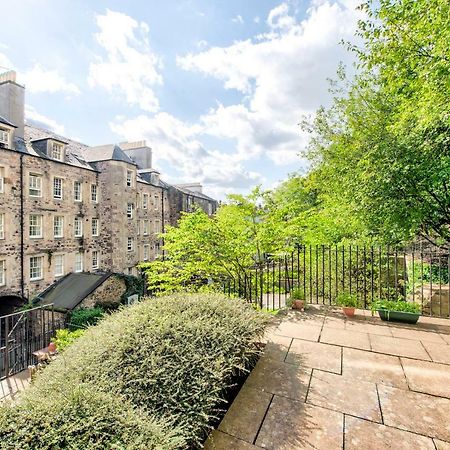 Stunning Studio Apartment Castle View Edimburgo Esterno foto