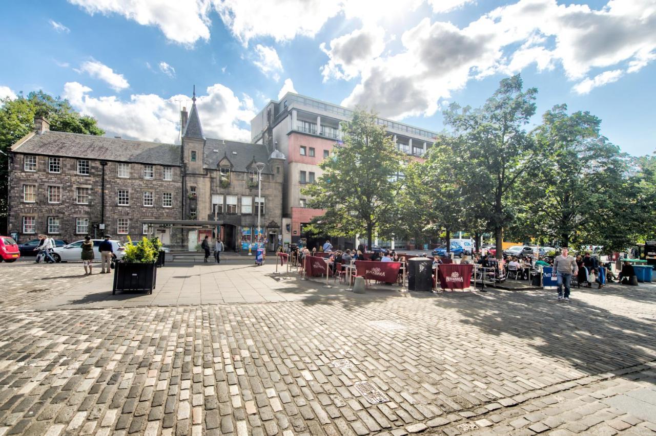 Stunning Studio Apartment Castle View Edimburgo Esterno foto